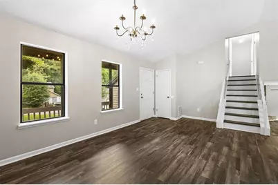 1055 Chapman Lane, Stone Mountain, GA 30088 - Photo 7