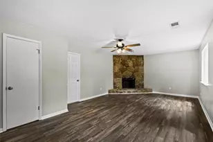 1055 Chapman Ln, Stone Mountain, GA 30088 - Photo 21