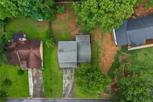 1055 Chapman Ln, Stone Mountain, GA 30088 - Photo 47
