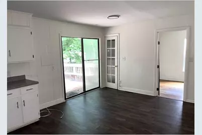 2740 Santa Barbara Drive NW, Atlanta, GA 30318 - Photo 5