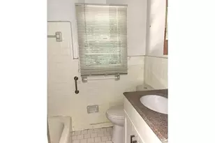 2740 Santa Barbara Dr NW, Atlanta, GA 30318 - Photo 11