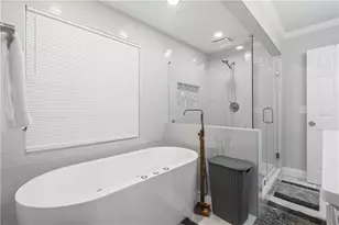 2390 Stone Dr, Lilburn, GA 30047 - Photo 27