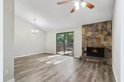 2196 Scarbrough Drive, Stone Mountain, GA 30088 - Photo 7