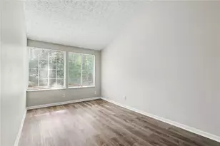 2196 Scarbrough Dr, Stone Mountain, GA 30088 - Photo 11