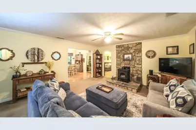 712 Honeysuckle Lane, Temple, GA 30179 - Photo 5