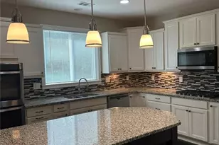3325 Trowbridge Dr, Cumming, GA 30040 - Photo 5