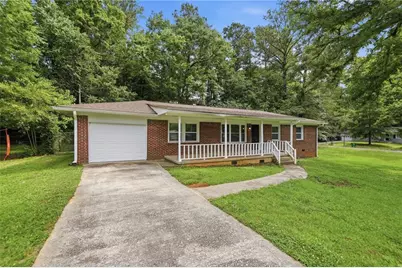2463 Montezuma Circle, Ellenwood, GA 30294 - Photo 3