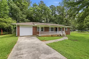 2463 Montezuma Cir, Ellenwood, GA 30294 - Photo 3