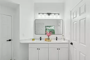 1600 Montrachet Dr, Lawrenceville, GA 30043 - Photo 13