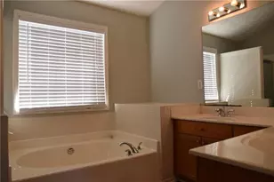 455 Madison Chase Dr, Lawrenceville, GA 30045 - Photo 11