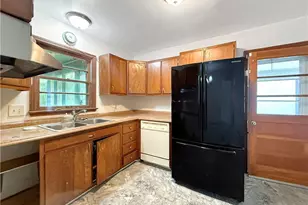 10624 Woodcock St, Jonesboro, GA 30238 - Photo 5