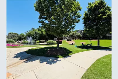 1678 Carr Circle NW, Atlanta, GA 30318 - Photo 37