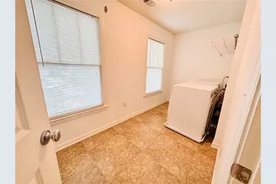 1678 Carr Circle NW, Atlanta, GA 30318 - Photo 23