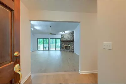 175 Ansley Court, Roswell, GA 30076 - Photo 5
