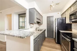 1314 Highland Bluff SE, Atlanta, GA 30339 - Photo 7