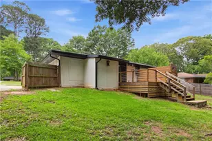 1614 Carolyn Dr, Stone Mountain, GA 30087 - Photo 25
