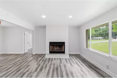 1614 Carolyn Drive, Stone Mountain, GA 30087 - Photo 3