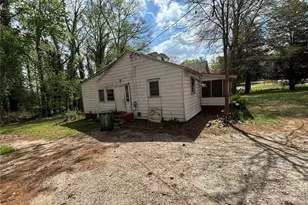 2402 Clifton Springs Rd, Decatur, GA 30034 - Photo 13