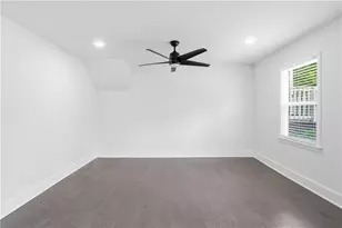 1239 Ashbrook Dr, Lawrenceville, GA 30043 - Photo 15