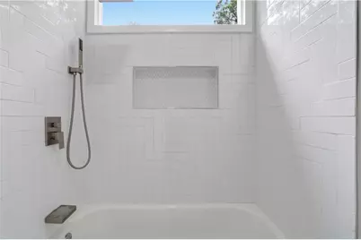 1239 Ashbrook Drive, Lawrenceville, GA 30043 - Photo 25