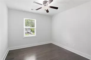 1239 Ashbrook Dr, Lawrenceville, GA 30043 - Photo 19