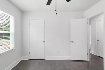 1239 Ashbrook Drive, Lawrenceville, GA 30043 - Photo 17