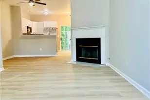 1577 Cove Creek Cir, Norcross, GA 30093 - Photo 3