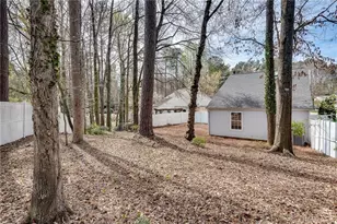3740 Jones Ferry Ln, Alpharetta, GA 30022 - Photo 37