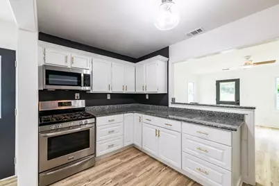 2266 Old Spring Road SE, Smyrna, GA 30080 - Photo 17
