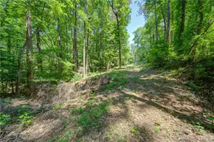 1981 Mountain Dr, Alpharetta, GA 30004 - Photo 11