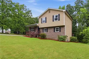 3936 Rolling Pl, Conley, GA 30288 - Photo 7
