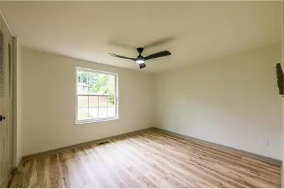 1949 N Landing Way, Marietta, GA 30066 - Photo 19