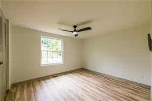 1949 N Landing Way, Marietta, GA 30066 - Photo 19