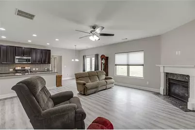 1202 Lincoln Lane, Braselton, GA 30517 - Photo 11