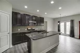 1202 Lincoln Ln, Braselton, GA 30517 - Photo 15