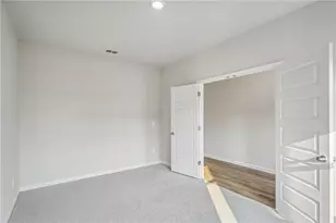 2394 Martin Spg Bnd, Lawrenceville, GA 30045 - Photo 19