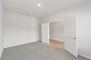 948 Brookshade Trl, Lawrenceville, GA 30045 - Photo 23