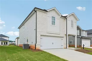 2163 Martin Spg Bnd, Lawrenceville, GA 30045 - Photo 3