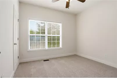 117 E Woodland Manor, Temple, GA 30179 - Photo 9