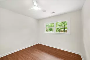 2402 Dawn Dr, Decatur, GA 30032 - Photo 19