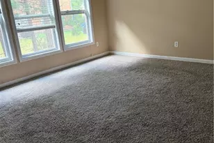 1646 Hedington Ct, Lawrenceville, GA 30045 - Photo 9