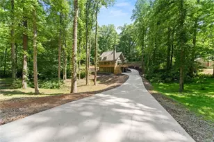 192 Browns Point, Dawsonville, GA 30534 - Photo 3
