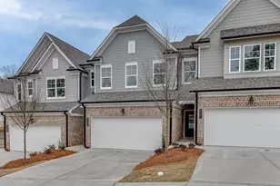 755 Woods Chapel Rd, Sugar Hill, GA 30518 - Photo 3