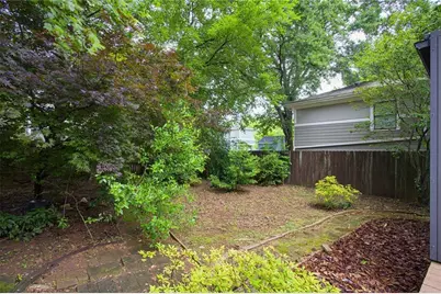 416 Leonardo Avenue NE, Atlanta, GA 30307 - Photo 23