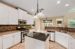 3411 Lynne Rd, Powder Springs, GA 30127 - Photo 9