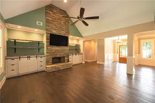 497 Oak Forest Dr, Dawsonville, GA 30534 - Photo 3
