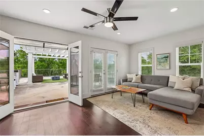 301 Canton Way, Roswell, GA 30075 - Photo 25