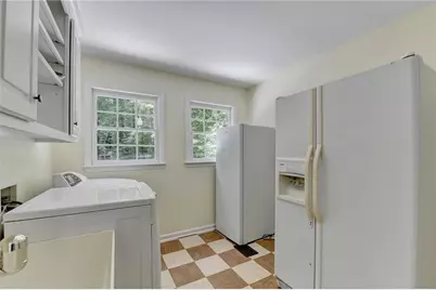 1447 Watsons Place, Lawrenceville, GA 30043 - Photo 33