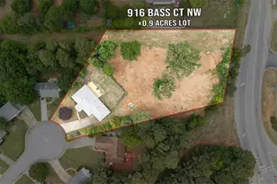 916 Bass Ct, Lawrenceville, GA 30043 - Photo 13