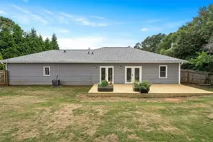 916 Bass Ct, Lawrenceville, GA 30043 - Photo 11